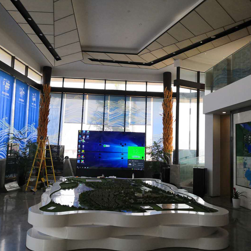 信特安55寸液晶拼接屏入駐膠州寶龍售樓處